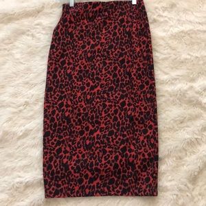 Pencil cheetah skirt